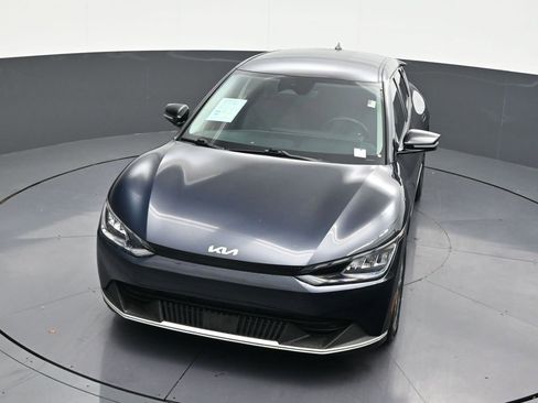 Used 2022 Kia EV6 Light image 24