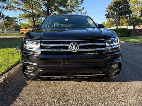 Used 2019 Volkswagen Atlas SE w/ Panoramic Sunroof Package image 8