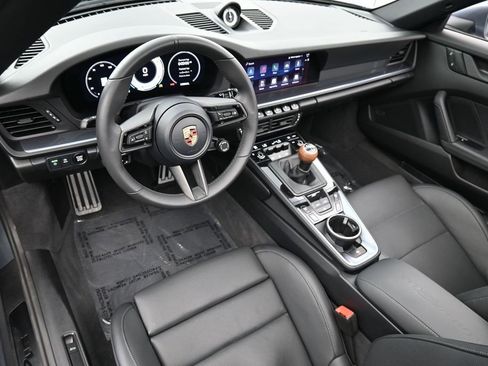 Used 2026 Porsche 911 Carrera T RWD image 4