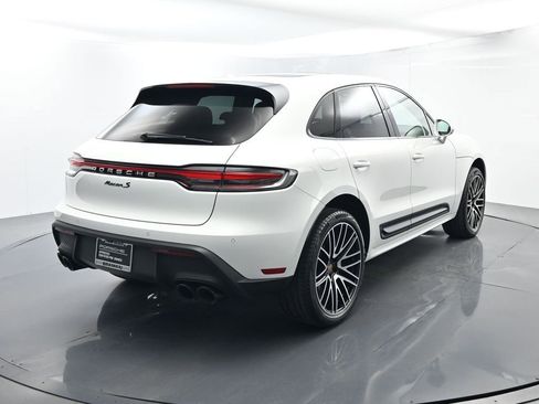 Certified 2023 Porsche Macan S image 14