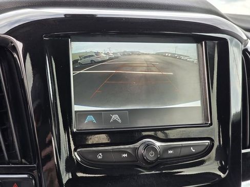 Used 2019 Chevrolet Traverse LS FWD image 10