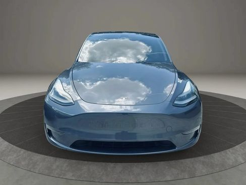 Used 2023 Tesla Model Y Long Range AWD/4WD image 8