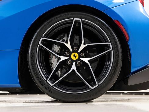 Certified 2019 Ferrari 488 Pista Spider RWD image 18