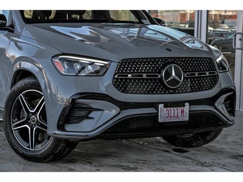 Certified 2026 Mercedes-Benz GLE 450 4MATIC image 2