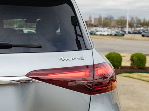 Certified 2024 Mercedes-Benz GLE 450 4MATIC image 18