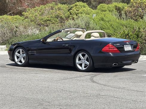Used 2005 Mercedes-Benz SL 500 image 3
