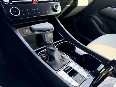 New 2026 Hyundai Santa Cruz Limited image 16