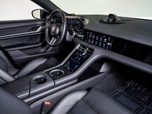 Certified 2025 Porsche Taycan image 14