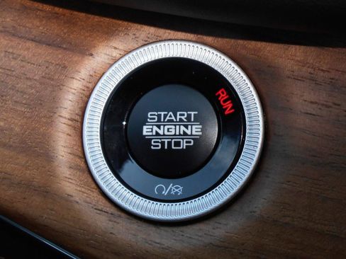 New 2025 Jeep Grand Cherokee L Summit image 27