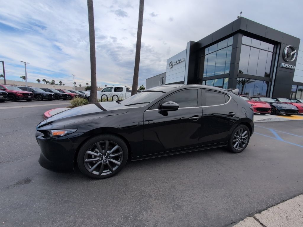Used 2024 MAZDA MAZDA3 s FWD image 4