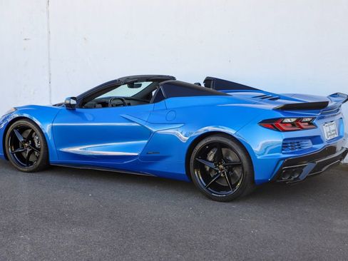 Used 2025 Chevrolet Corvette E-Ray AWD/4WD image 29