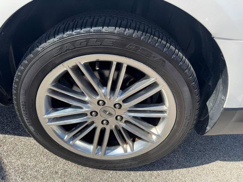 Used 2014 Lincoln MKT AWD w/ Equipment Group 201A image 27