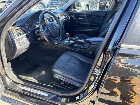 Used 2013 BMW 328i xDrive Sedan image 16