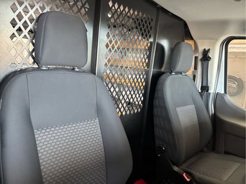 Used 2024 Ford Transit 250 Low Roof w/ Exterior Upgrade Package RWD image 28