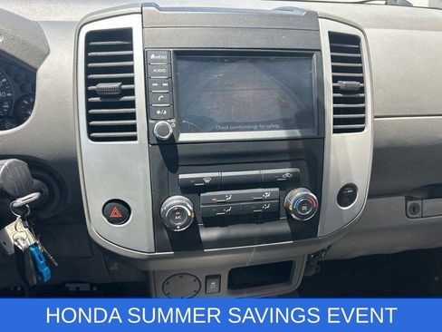 Used 2019 Nissan Frontier SV RWD image 12