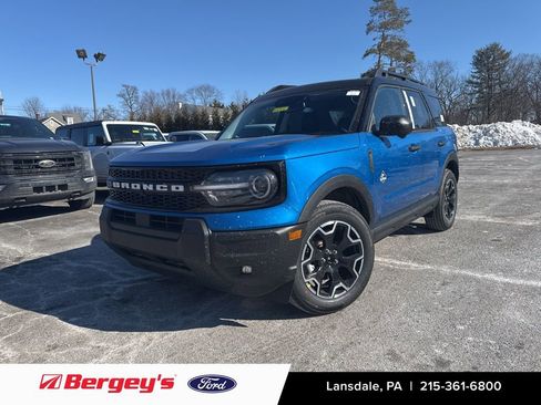 New 2026 Ford Bronco Sport Outer Banks w/ Outer Banks Tech Package+ AWD/4WD image 1