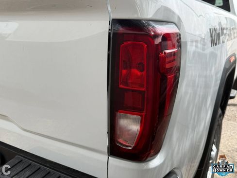Used 2024 GMC Sierra 2500 Pro w/ Convenience Package RWD image 5