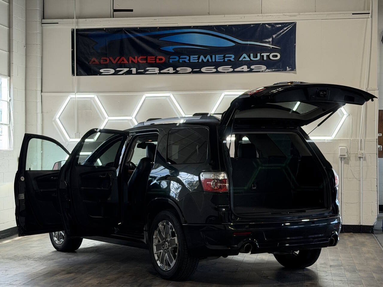 Used 2012 GMC Acadia Denali AWD/4WD image 7