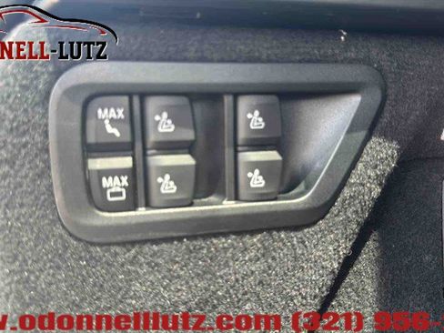 Used 2024 BMW X7 xDrive40i w/ Executive Package AWD/4WD image 33