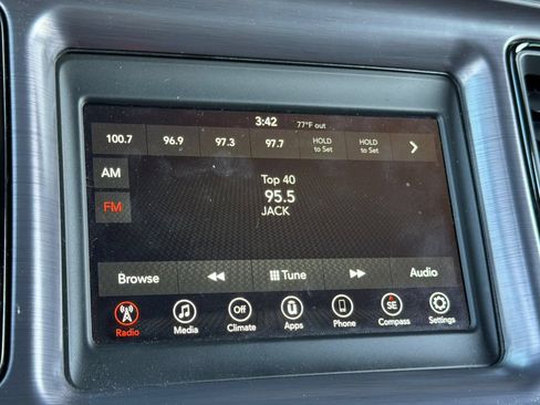 Used 2018 Dodge Challenger SXT RWD image 19