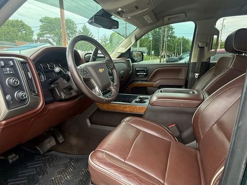 Used 2014 Chevrolet Silverado 1500 High Country w/ High Country Premium Package AWD/4WD image 3