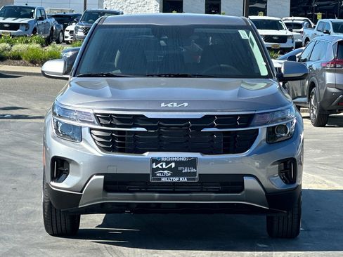 New 2026 Kia Seltos LX image 9