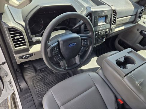 Used 2021 Ford F250 XL w/ STX Appearance Package RWD image 26