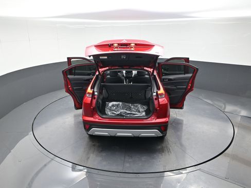 Used 2024 Mitsubishi Eclipse Cross SE AWD/4WD image 13