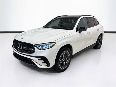 Certified 2024 Mercedes-Benz GLC 300 4MATIC image 1