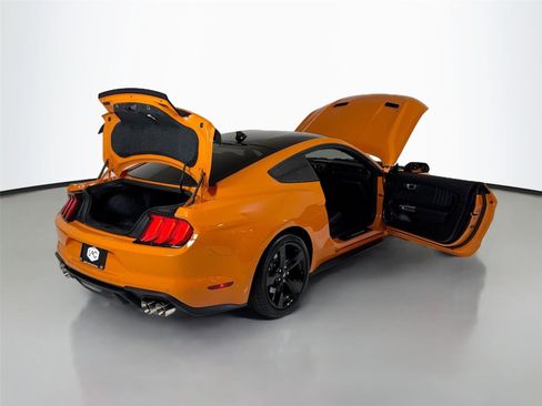 Used 2021 Ford Mustang GT Premium w/ Carbon Sport Interior Package image 40