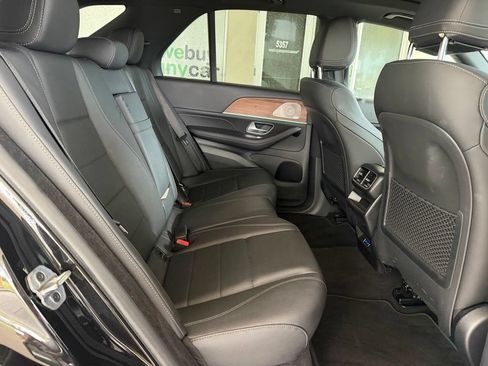 Used 2025 Mercedes-Benz GLE 350 4MATIC image 29