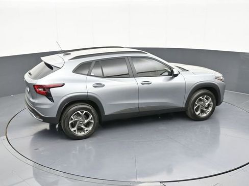 New 2026 Chevrolet Trax LT w/ Driver Confidence Package FWD image 57