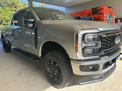 Certified 2024 Ford F250 XLT w/ XLT Premium Package image 8