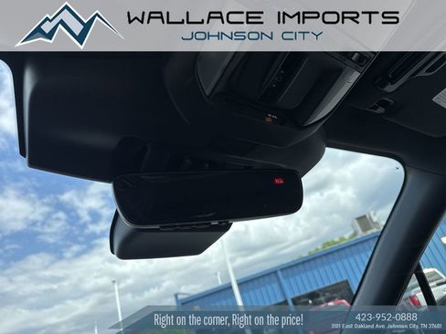 Certified 2025 Subaru Forester Limited AWD/4WD image 16