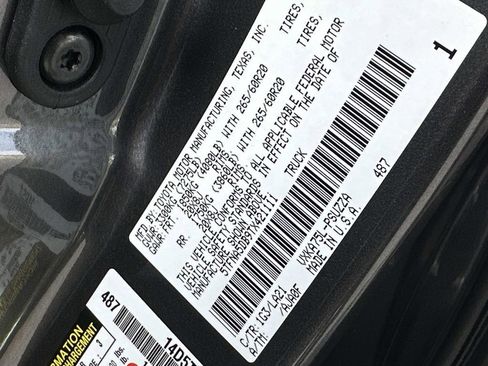 New 2026 Toyota Tundra Platinum AWD/4WD image 17