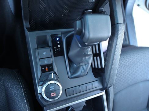 Certified 2025 Toyota 4Runner Limited image 25