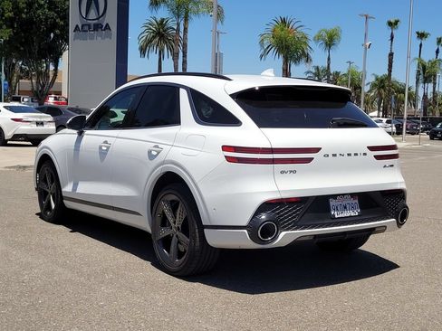 Used 2024 Genesis GV70 3.5T AWD/4WD image 8