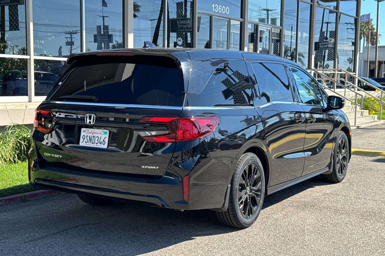 Certified 2025 Honda Odyssey Sport-L image 5