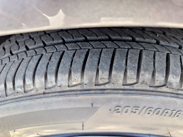 Used 2025 Nissan Sentra S FWD image 28