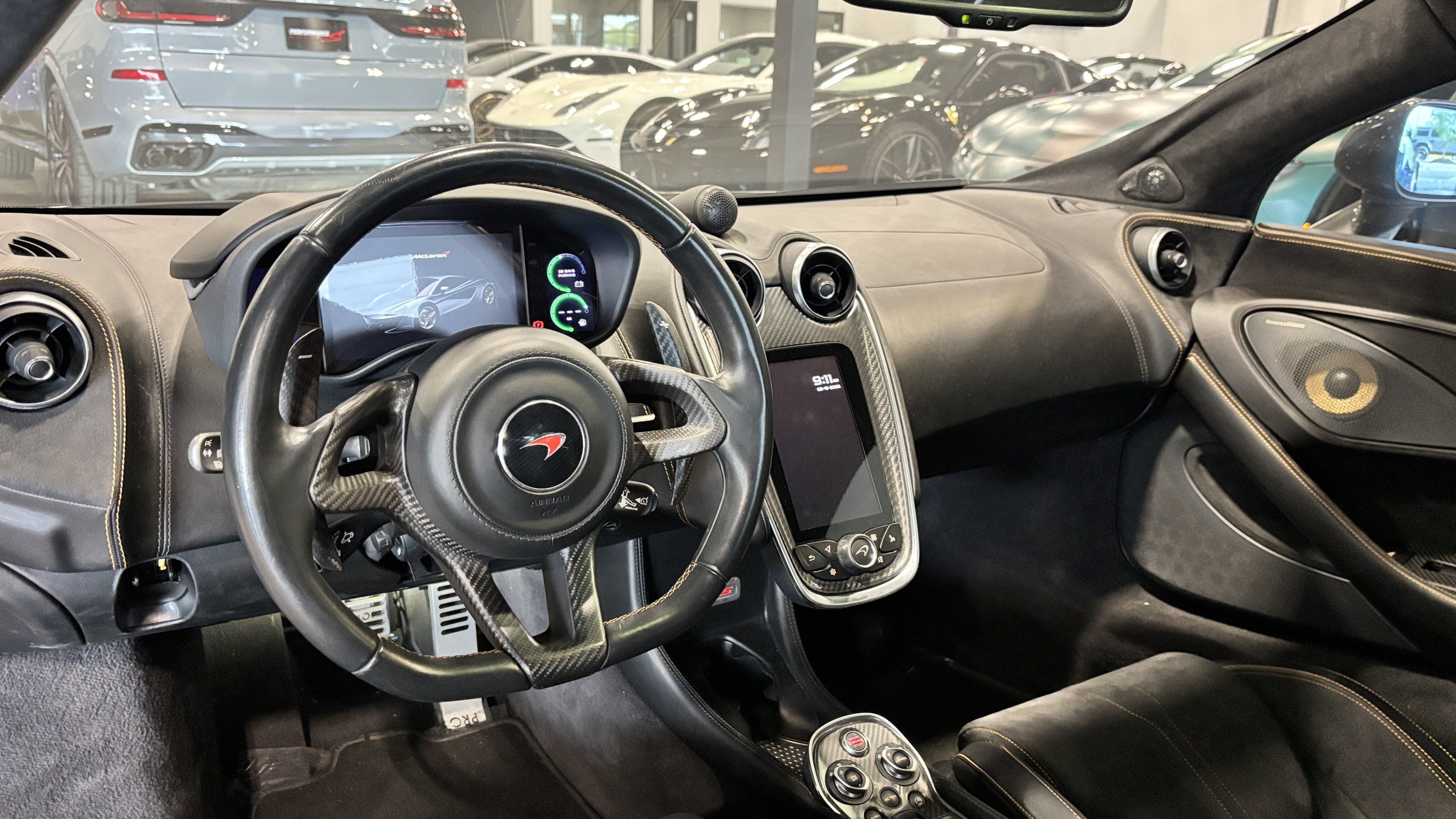 Used 2017 McLaren 570S Coupe RWD image 9