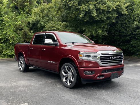 Used 2021 RAM 1500 Limited AWD/4WD image 2