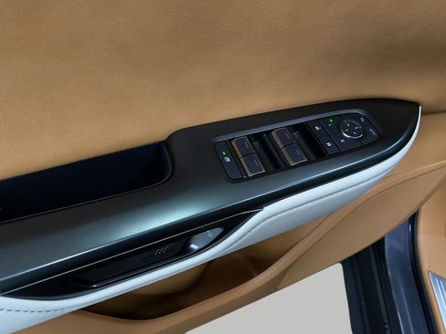 New 2026 Lexus RZ 350e 2WD image 32