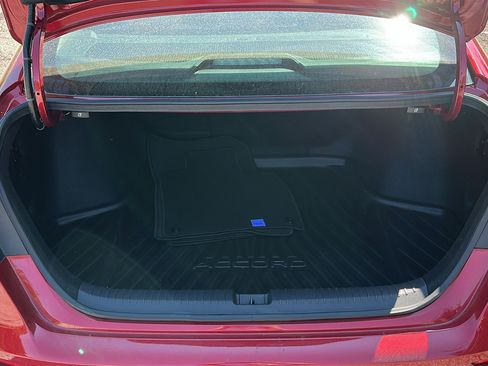 Used 2023 Honda Accord EX image 6