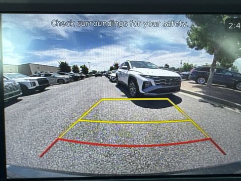 Certified 2025 Hyundai Elantra Hybrid FWD image 26