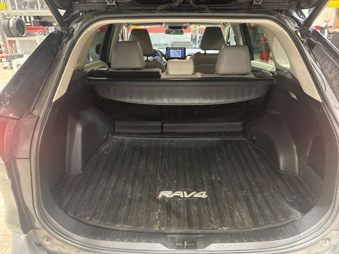 Certified 2021 Toyota RAV4 XLE Premium FWD image 42