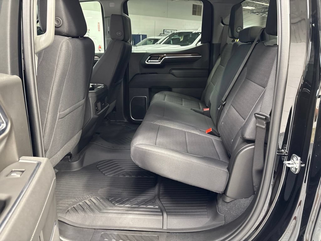 New 2026 Chevrolet Silverado 1500 RST AWD/4WD image 32