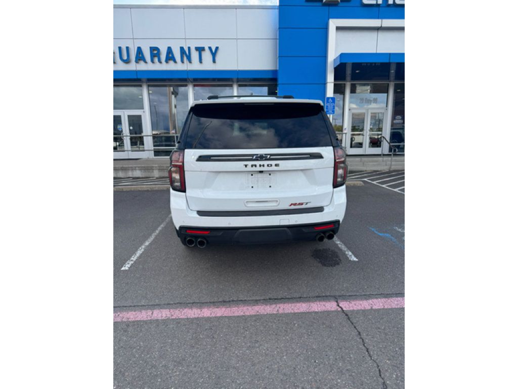 Used 2024 Chevrolet Tahoe RST w/ Sport Performance Package AWD/4WD image 4