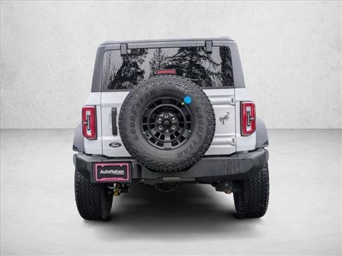 New 2026 Ford Bronco Outer Banks w/ Sasquatch Package AWD/4WD image 7