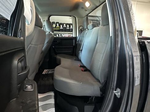 Used 2019 RAM 1500 Express w/ Express Value Package image 24