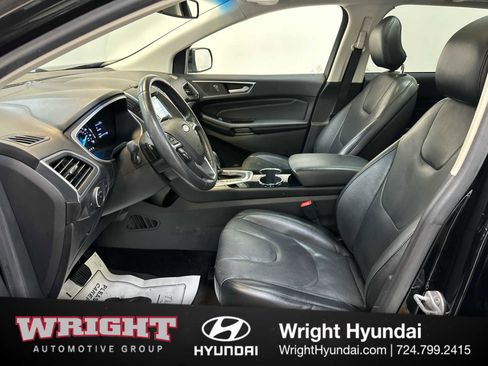 Used 2017 Ford Edge Titanium w/ Equipment Group 301A image 11